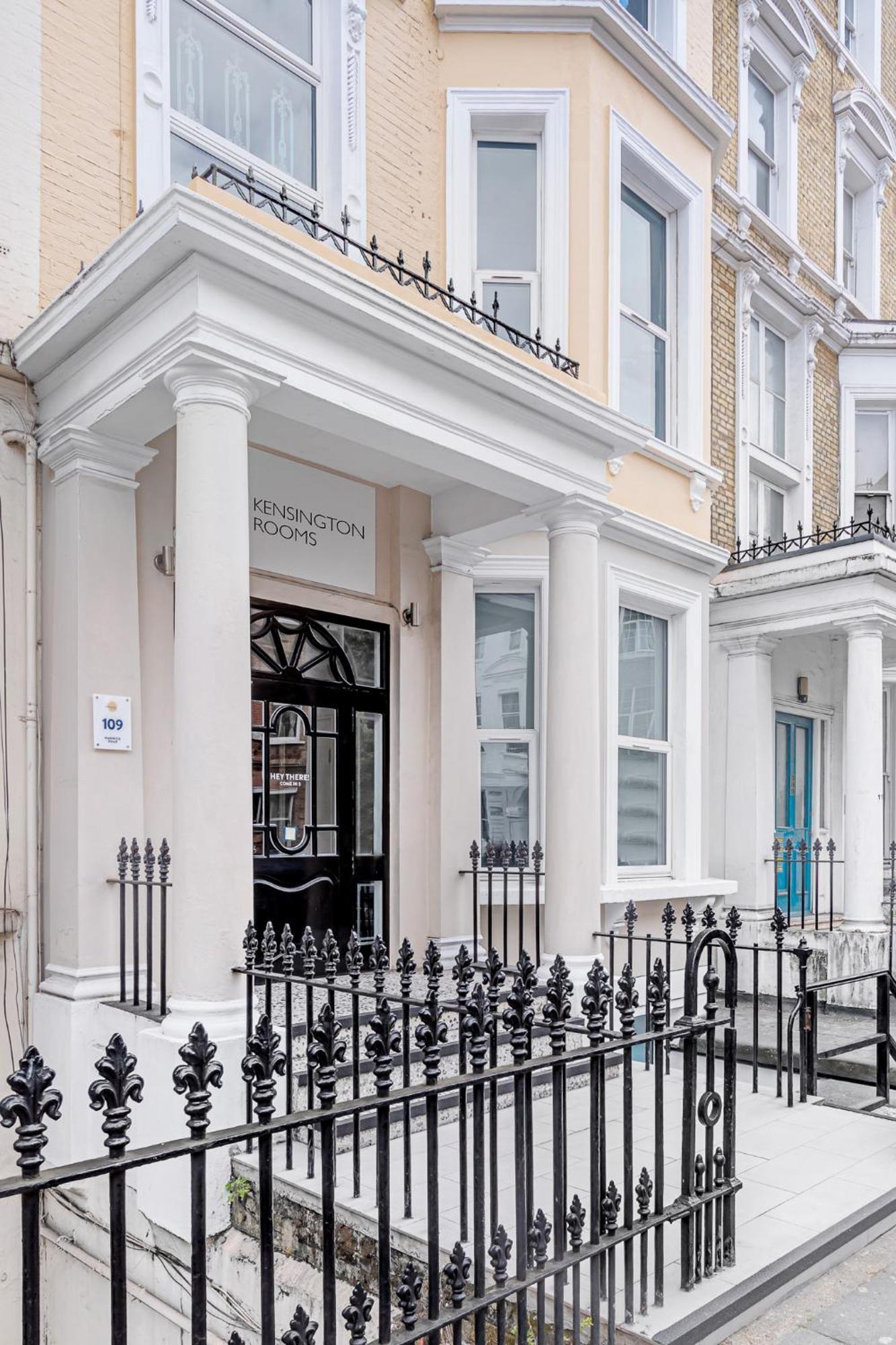Kensington - Warwick Road Apartment