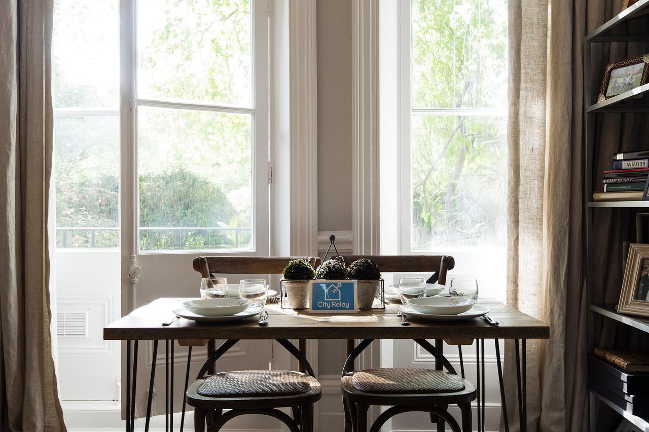 Kensington - Warwick Road Apartment